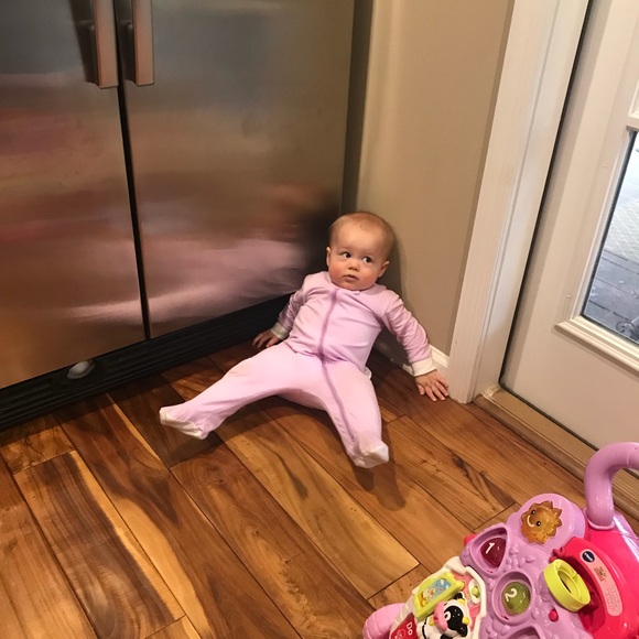 Meet your Posher, Meredith - Picture 1 of 2